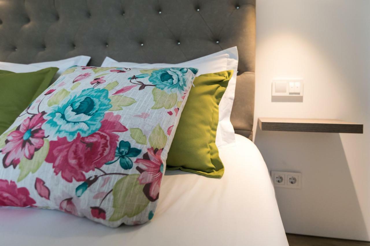 Azaleas Guest House Ribeira Cha 外观 照片